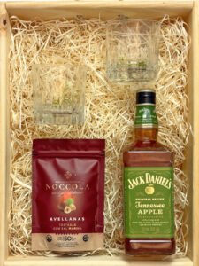 Box Jack Daniel's Tennessee Apple: Experience & Snacks en Bandeja de Madera