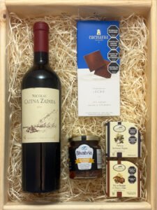 Box Icono: Nicolás Catena Zapata + Chocolate Cachafaz & Sabores del Mar y Bosque